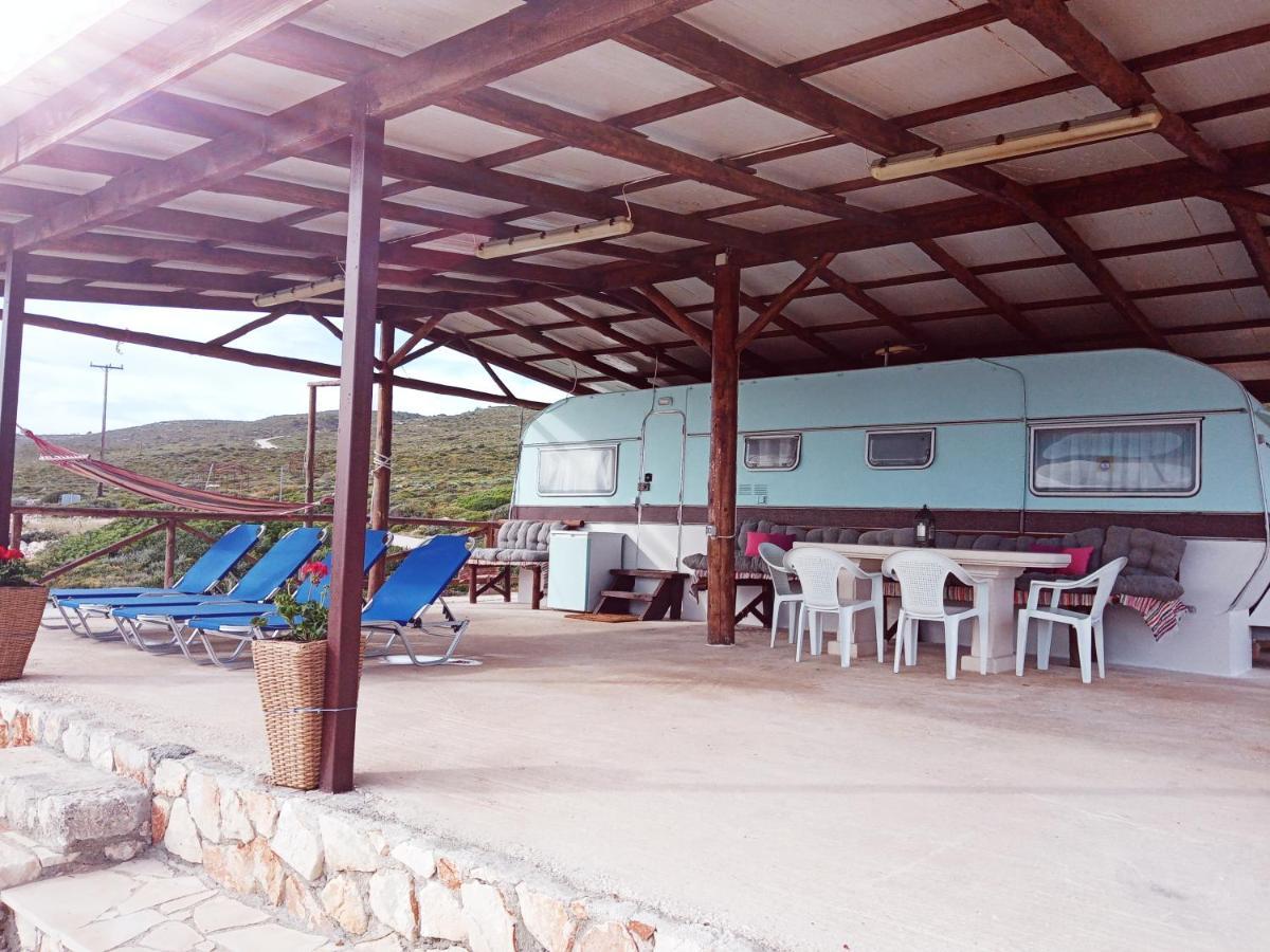 Caravan Fishing Spot Porto Roxa Agios Leon Екстер'єр фото